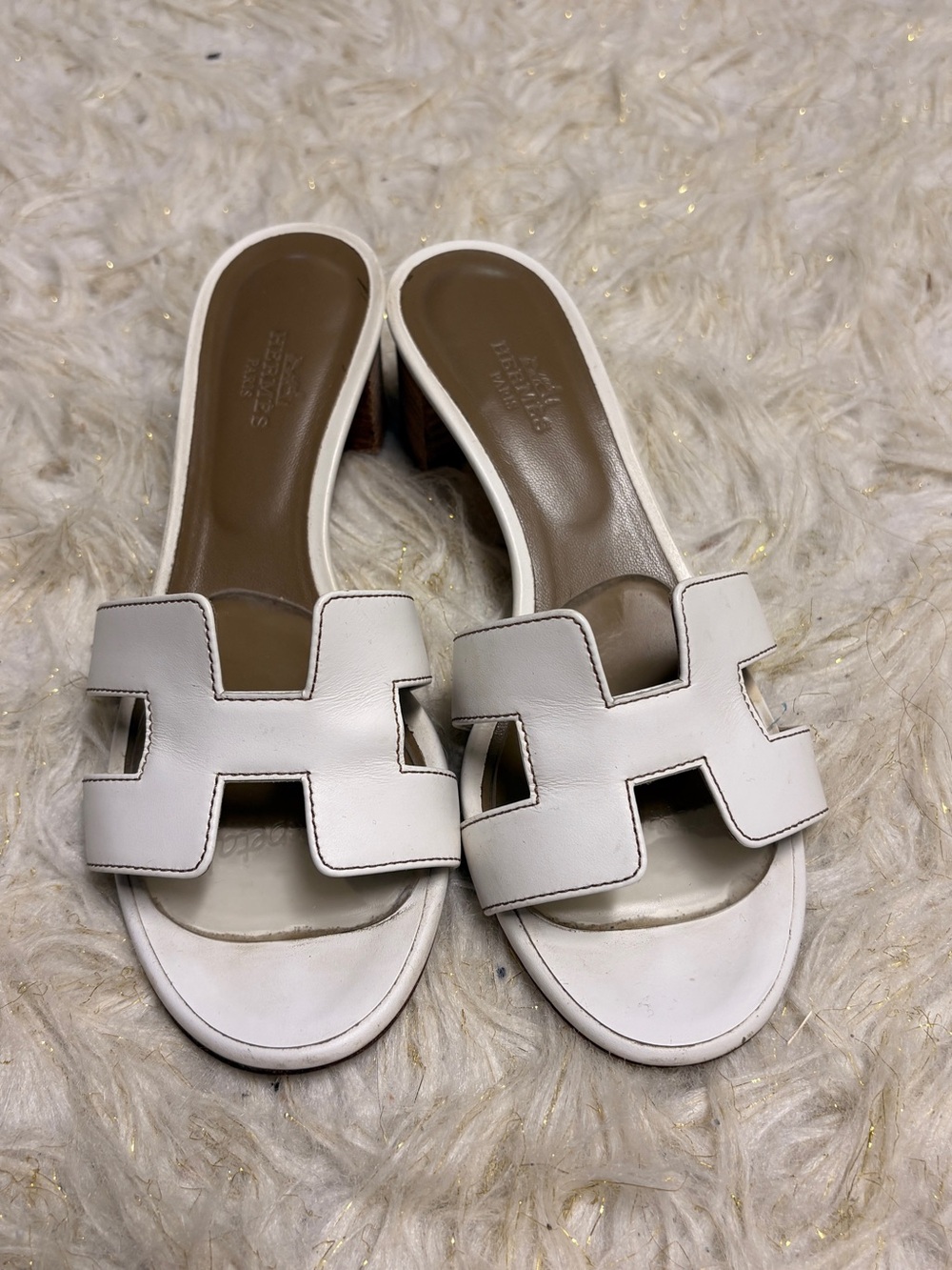 Hermes Oasis Sandals white, 35.5